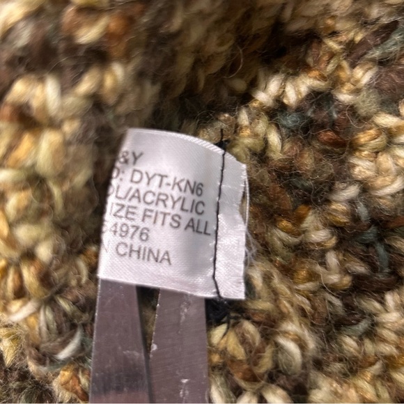 D&Y Multicolor Wool Blend Knit Trapper Hat Pom Pom Beanie Earthy colors neutral - Picture 6 of 7